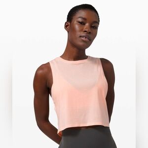 Lululemon Cut Back Crop Tank Size 6 Ballet Slipper